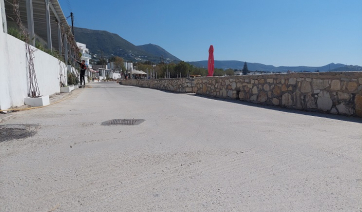 Πάρος: Αναμένεται η ολοκλήρωση έργου αποκατάστασης σε κεντρικό δρόμο του νησιού που υπέστη ζημιές