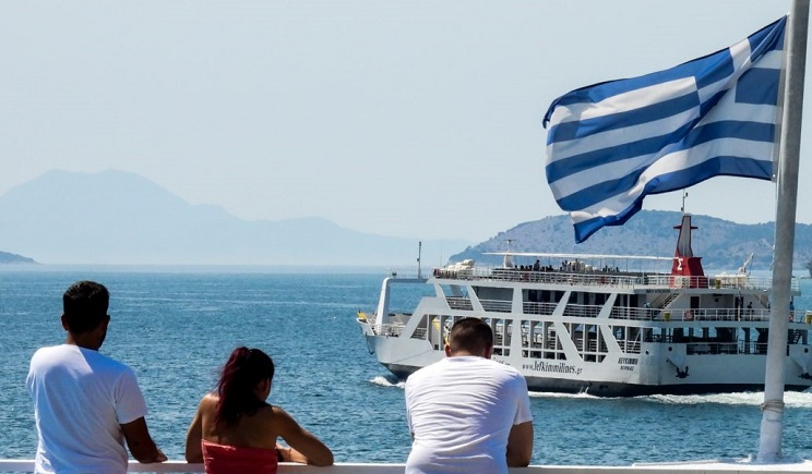Δωρεάν διακοπές για συνταξιούχους- Τι ισχύει για συζύγους και παιδιά