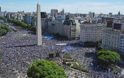 Μουντιάλ 2022: Έξαλλα πανηγύρια σε πολλά μέρη του κόσμου για τον θρίαμβο της Αργεντινής - Δείτε βίντεο
