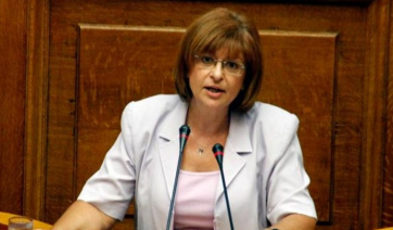 Πάρος: Επίσκεψη της Διαμάντως Μανωλάκου βουλευτή του Κ.Κ.Ε