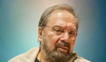 Σταμάτης Φασουλής: «Ηθοποιός δεν είναι μόνο φως» – «Το J2US πληρώνει καλά»