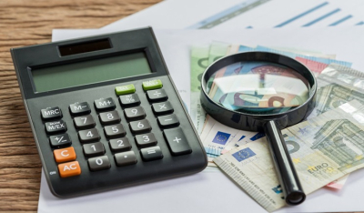 Πρωταθλητής η Ελλάδα στη μείωση της φοροδιαφυγής: Κάτω από 10% το «κενό» ΦΠΑ το 2024