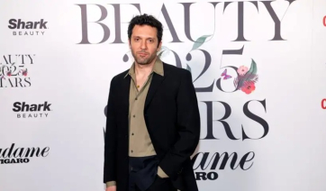 Δ. Μοθωναίος: «Έκανα και φέτος γυμνισμό στην Ανάφη και με χαιρέτησαν δύο κυρίες» (βίντεο)