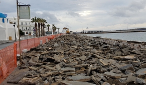 Συνεχίζονται τα έργα στο λιμάνι της Παροικιάς και το 2018