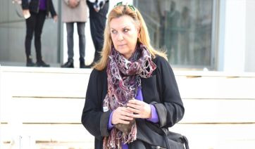 Ελπίδα Νίνου: «Ο Πέτρος έπαθε εγκεφαλικό στη φυλακή, αυτά τα χρόνια καταστράφηκε η οικογένεια μας»