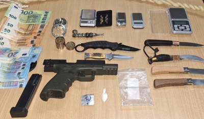 Συνελήφθη 45χρονος ημεδαπός για ενδοοικογενειακή βία, κατοχή ναρκωτικών ουσιών και οπλοκατοχή στη Ρόδο