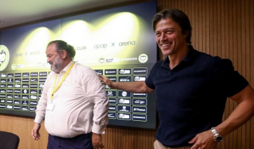 Στην Πάρο για διακοπές ο Αργεντινός προπονητής Ματίας Αλμέιδα