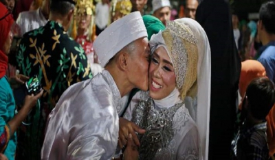 Η Ινδονησία ποινικοποιεί τις σεξουαλικές σχέσεις εκτός γάμου!