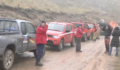 Χωρίς τις αισθήσεις τους εντοπίστηκαν οι ορειβάτες που αγνοούνταν στα Βαρδούσια