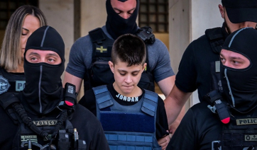 H Ειρήνη Μουρτζούκου βάζει στο «κάδρο» για τον θάνατο του Παναγιωτάκη τη μητέρα του (βίντεο)