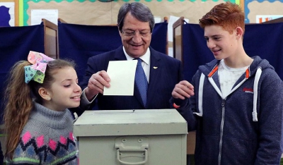 Κυπριακές εκλογές: Αναστασιάδης - Μαλάς στον δεύτερο γύρο