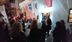 Πάρος, Νάουσα: Επετειακό Φως Ελευθερίας και συγκίνηση στη Λαμπαδηφορία την παραμονή της 25ης Μαρτίου (Βίντεο)