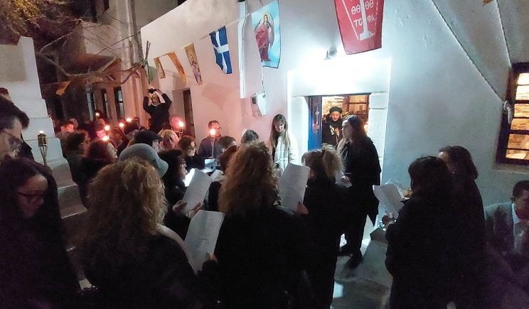 Πάρος, Νάουσα: Επετειακό Φως Ελευθερίας και συγκίνηση στη Λαμπαδηφορία την παραμονή της 25ης Μαρτίου (Βίντεο)