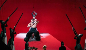 Δημοτικό Θέατρο Πειραιά: Θα φιλοξενήσει την υπερπαραγωγή «Odysseus» του Δραματικού Θεάτρου της Φιλιππούπολης