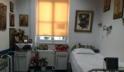 Άγιος Νεκτάριος: Το δωμάτιο του νοσοκομείου που νοσηλευόταν στο Αρεταίειο έχει μετατραπεί σε χώρο προσκυνήματος (βίντεο)