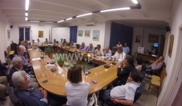 Ομόφωνα ΟΧΙ στην κατάργηση των μειωμένων συντελεστών ΦΠΑ