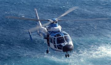 Επιχείρηση εντοπισμού 50 αλλοδαπών, περισυλλογή δύο σορών και έρευνες προς εντοπισμό αγνοούμενων στην Ικαρία