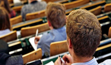 Ελληνικό Ανοικτό Πανεπιστήμιο: Ξεκινούν οι αιτήσεις για τα προπτυχιακά και μεταπτυχιακά προγράμματα