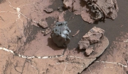 Έναν περίεργο σιδερένιο μετεωρίτη ανακάλυψε στον Άρη το Curiosity