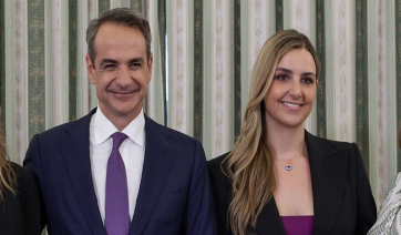 «Η ξεφτίλα δεν έχει όρια»: Η Σοφία Μητσοτάκη απαντά στα fake news για την επιστροφή της από το Ντουμπάι