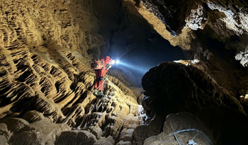 Η Αμοργός στο επίκεντρο της σπηλαιολογικής έρευνας