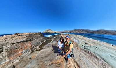 Happy Traveller στην Τήνο - B’ Μέρος, την Κυριακή 10 Αυγούστου στις 17.00, στον ΣΚΑΪ (trailer &amp; φωτό)