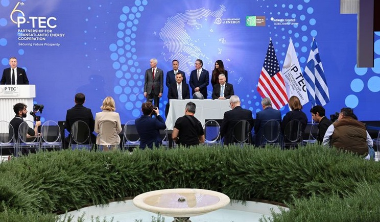 Exxon Mobil, HELLENiQ Energy και Energean υπέγραψαν συμφωνία για τους υδρογονάνθρακες στο Ιόνιο (βίντεο)