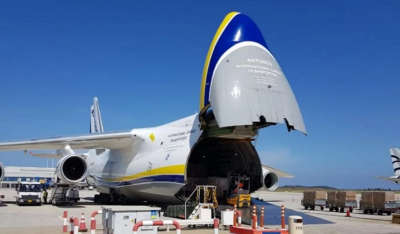 Με αεροσκάφος Antonov έφτασαν σήμερα 2,5 εκατ. self test στο «Ελευθέριος Βενιζέλος»