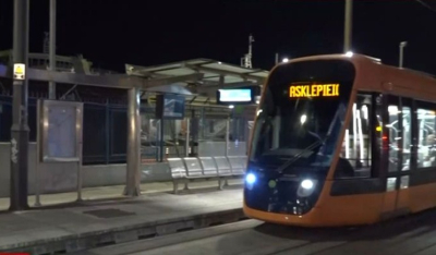 Το τραμ "έπιασε" λιμάνι - Σε λειτουργεία νέα στάση στον Πειραιά (βίντεο)