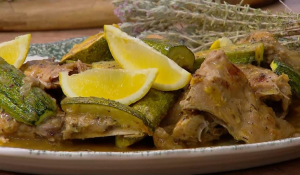 Κουνέλι με ελαιόλαδο και θυμάρι Κρήτης (βίντεο)