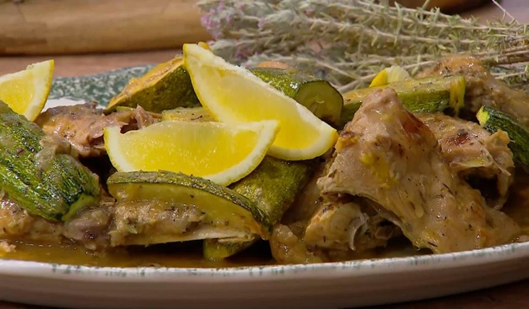 Κουνέλι με ελαιόλαδο και θυμάρι Κρήτης (βίντεο)