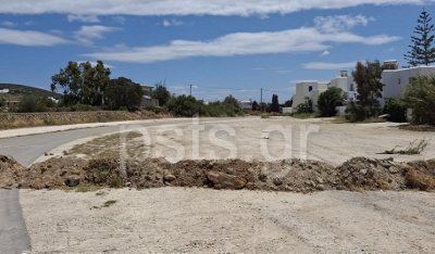 Πάρος - Αλυκή: Είχε δύο χώρους parking οχημάτων, τώρα δεν έχει κανέναν – Τι μέλει γενέσθαι στη σεζόν