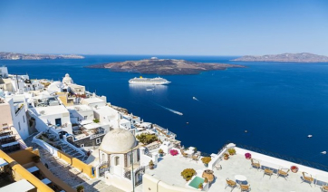 Παροχή συνδρομής σε κολυμβήτρια στη Θήρα