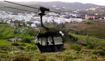 Πάρος: Τουριστικό τελεφερίκ μπαίνει σε λειτουργία – Περιήγηση της κεντρικής Πάρου από ψηλά!