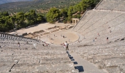 Επίδαυρος, δύο παραστάσεις πριν από την αυλαία