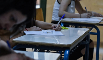 Κλειστά σχολεία: Πού δεν θα γίνει τηλεκπαίδευση - Τι ισχύει για τα self test