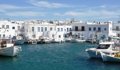 Τουρισμός: Στην Πάρο και σε άλλα νησιά το ...καλοκαίρι διατηρήθηκε και τον Σεπτέμβριο