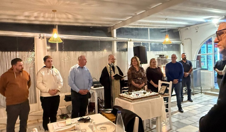 Σε ζεστό κλίμα η κοπή βασιλόπιτας του Εξωραϊστικού και Πολιτιστικού Συλλόγου Αμπελά Πάρου