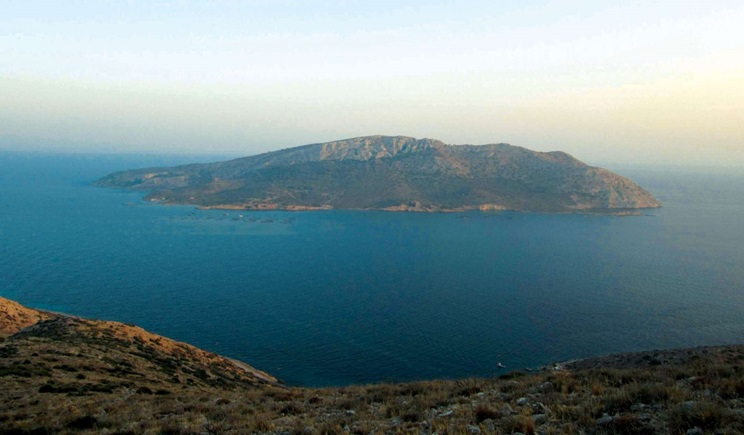 14 ελληνικά νησιά αναζητούν αγοραστές