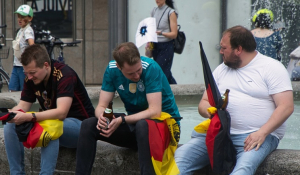 Μόνο ένας στους έξι Γερμανούς θα έπαιρνε τα όπλα για να υπερασπιστεί τη χώρα του - Τι δείχνει δημοσκόπηση