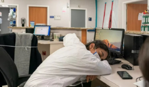 Διαταραχές ύπνου: Συχνό πρόβλημα των υγειονομικών - Οι συνέπειες στην υγεία τους