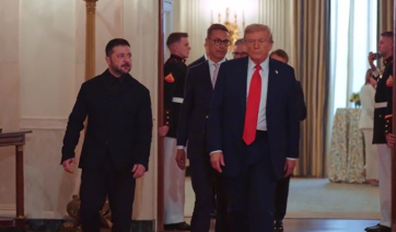 Ο στόχος για τριμερή Τραμπ - Πούτιν - Ζελένσκι επετεύχθη - Έτοιμος δήλωσε ο Ζελένσκι για τριμερή και ανοιχτός σε εκλογές (βίντεο)