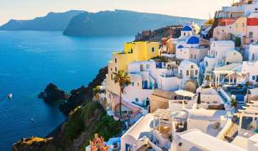 Σύλληψη αλλοδαπών για κλοπή, ναρκωτικά και απείθεια στη Θήρα