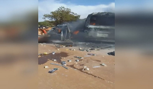 Λιβύη: Τραγωδία με τρεις Έλληνες νεκρούς και δύο αγνοούμενους – Βίντεο σοκ από το τροχαίο – Η ανακοίνωση του ΓΕΕΘΑ