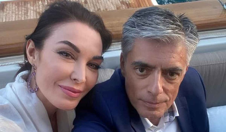 Πάρος: Έτσι πέρασαν Ευαγγελάτος - Στεφανίδου το βράδυ της Ανάστασης (βίντεο)