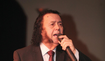 Σχοινούσα: Το τελευταίο live του Σταμάτη Κόκοτα, ένα μήνα πριν