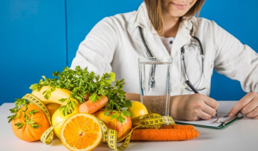 Κάπνισμα: 5 τροφές που βοηθούν στην αποκατάσταση της βλάβης στους πνεύμονες