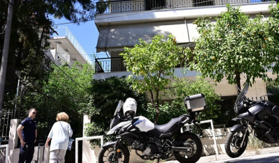 Έγκλημα στο Χαϊδάρι: «Τη σκότωσα για να τη γλιτώσω» είπε ο 50χρονος μητροκτόνος (βίντεο)