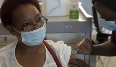 Κορωνοϊός -Ενδειξεις για τέταρτο κύμα μολύνσεων στη Νότια Αφρική -Σήμερα αρχίζουν οι εμβολιασμοί