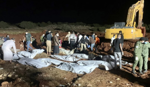 Βιβλική καταστροφή στη Λιβύη: Ξεπέρασαν τους 5.300 οι νεκροί από τις πλημμύρες -Εικόνες σοκ με ομαδικούς τάφους